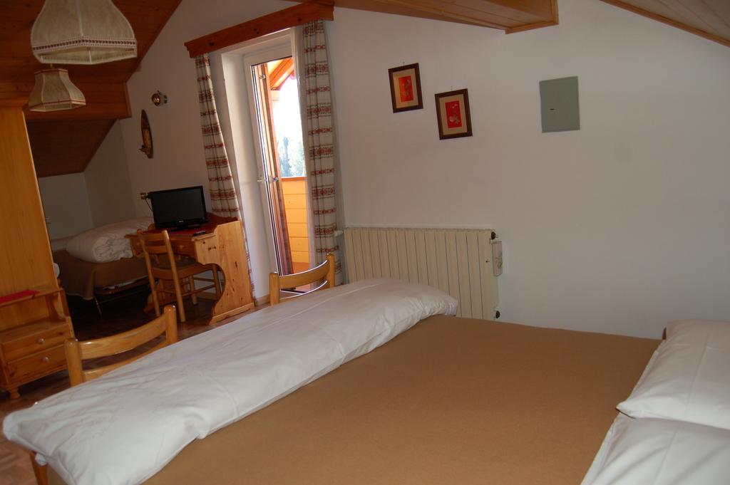 Hotel Millefiori Vigo di Fassa Værelse billede