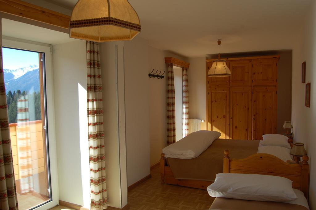 Hotel Millefiori Vigo di Fassa Værelse billede